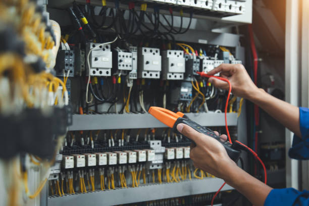 Best Affordable Emergency Electrician  in Saybrook Manor, CT